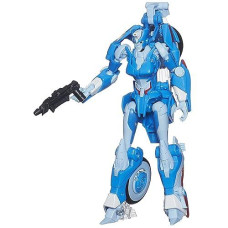 Transformers Generations Deluxe Class Chromia Figure