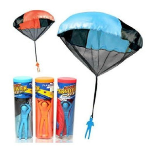 Toys+ Skydiver Parachute Men 3 Piece Set- Tangle Free (Colors And Styles May Vary)