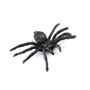 Funlavie 10Pcs Plastic Spiders Realistic Bugs Scary Creepy Rubber Prank Gag Gifts For Halloween Decorations