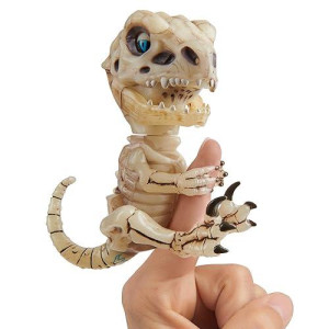 Wowwee Untamed Skeleton Raptor By Fingerlings - Gloom (Sand) - Interactive Collectible Dinosaur