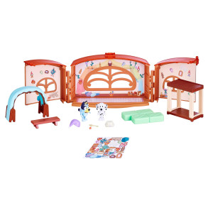 Bluey School Friends - calypsos School Playset, 25-3 chloe posable Figures & Playset