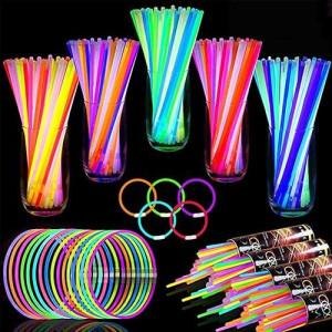 Turnmeon 500 Pack Patriotic Glow Sticks Bulk Party Pack Glow In The Dark Party Supplies Glow Sticks Necklaces Bracelets With Con