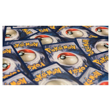 100 Assorted Pokemon Trading Cards