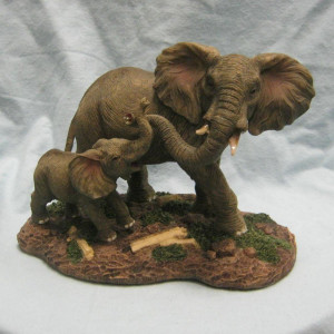 Stealstreet Ssg54137 Gray Elephants Mother Child Playing With Trunks Figurine 65