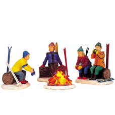 Lemax Christmas Skiers Campfire 04468 Set Of 4