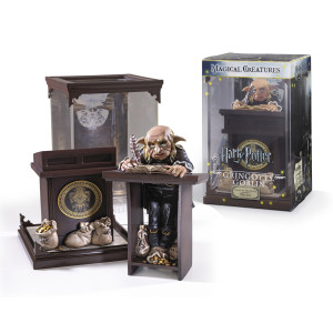 The Noble Collection Harry Potter Magical Creatures No10 Gringotts Goblin