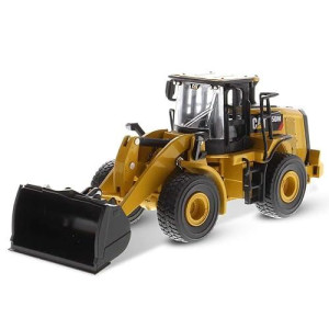 Diecast Masters 1:64 Caterpillar 950M Wheel Loader With Bucket And Forks, Play & Collect Series Cat Trucks & Construction Equipment | 1:64 Scale Model Diecast Collectible | Diecast Masters Model 85635
