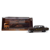 Greenlight 86196 1975 Checker Taxicab Parcel Delivery - United Parcel Service (Ups) Canada Ltd 1/43 Scale