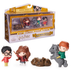 Wizarding World Harry Potter Micro Magical Moments Scene Gift Set With Exclusive Harry Hermione Ron Fluffy Action Figures