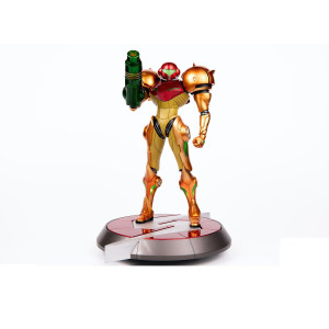 Metroid Prime Samus Varia Suit Pvc Collectors Edition