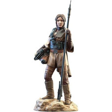 Star Wars Premier Collection: Return Of The Jedi - Leia In Boushh Disguise Statue