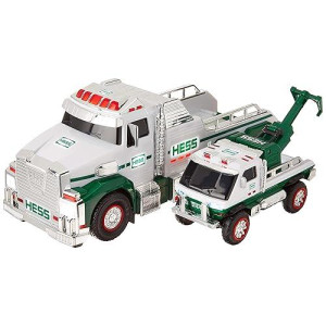 Hess 2019 Green Tow Truck Rescue Team Toy Vehicle