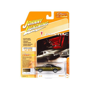 1973 Pontiac grand Am golden Olive green Metallic with Black Vinyl Top classic gold collection Series Limited Edition to 9478 pieces Worldwide 164 Diecast Model car by Johnny Lightning